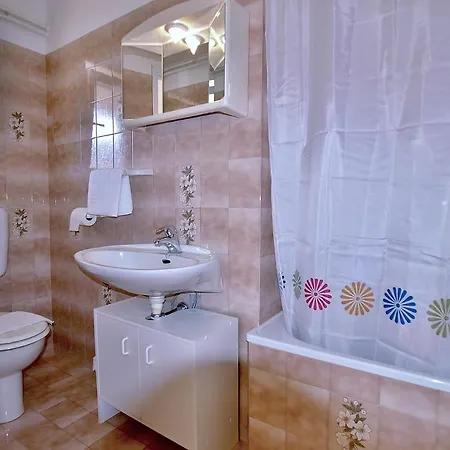 And Anka -barbat Apartment Barbat na Rabu